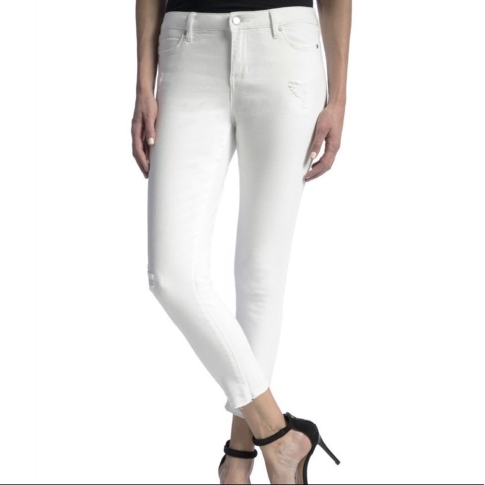 NWOT Liverpool Avery Cropped White Denim